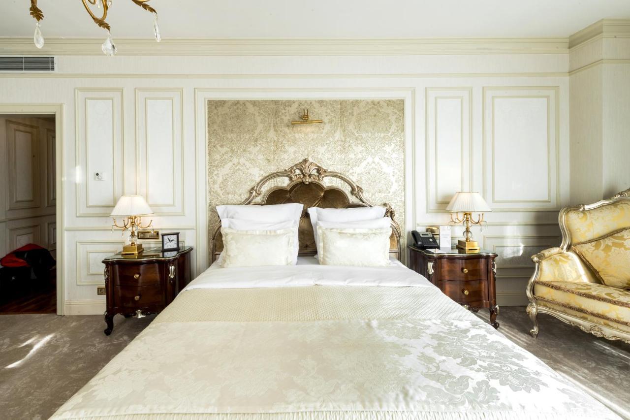 Rixos Khadisha Shymkent Hotel Exterior photo A bedroom at the Four Seasons Hotel